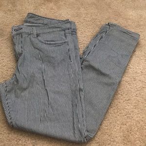 Kut from the Kloth Brigitte Skinny Roll-Up Pant